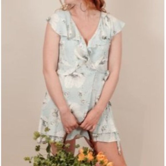 Free People Size Medium Mini Wrap Floral Dress G1